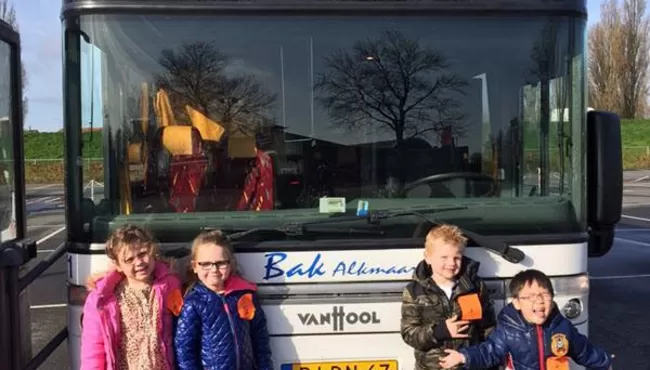 Touringcar huren voor schoolreisje