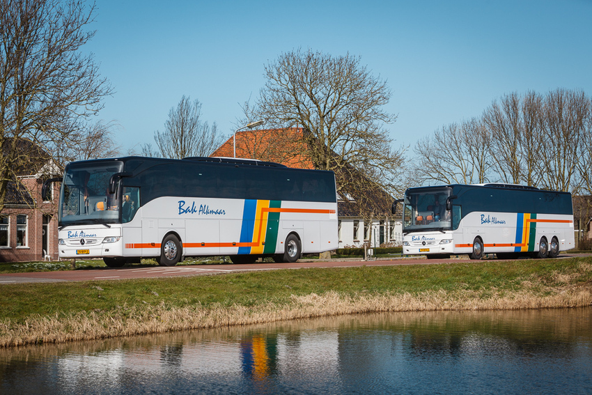 Bak Reizen: dé specialist in een bus huren voor 30 personen