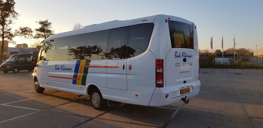 Zakelijk vervoer per bus met chauffeur