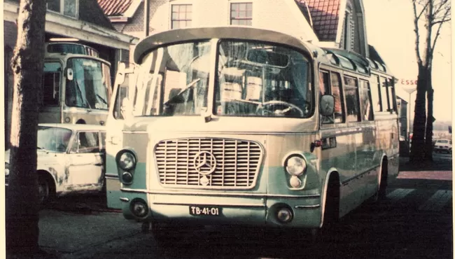 Meer dan 90 jaar ervaring touringcarverhuur