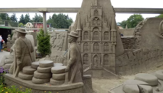 Veluws Zandsculpturenfestijn en Passiflorahoeve